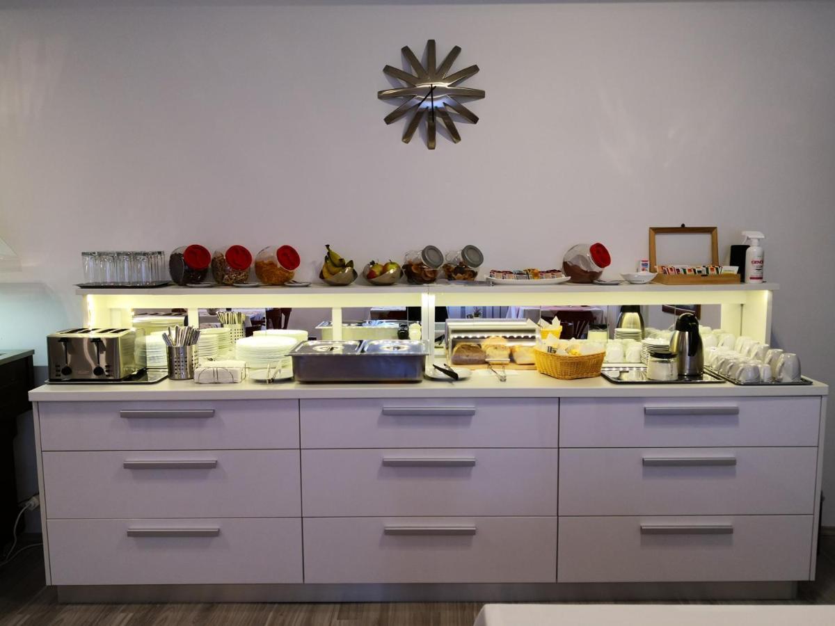 Grand Bells Bed And Breakfast Zagreb Bagian luar foto